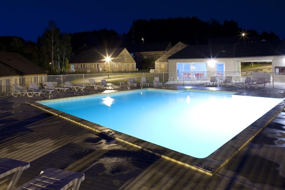 Vacanceole - Residence Le Domaine Du Bosquet Égletons Kültér fotó