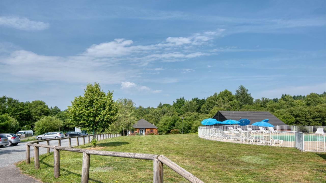 Vacanceole - Residence Le Domaine Du Bosquet Égletons Kültér fotó